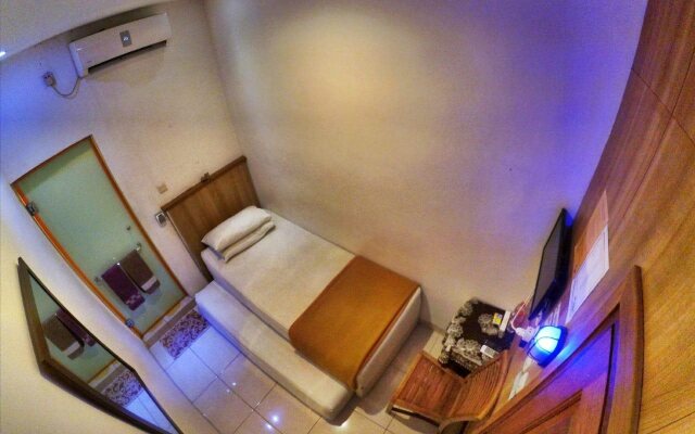 Cabin Hotel Bhayangkara