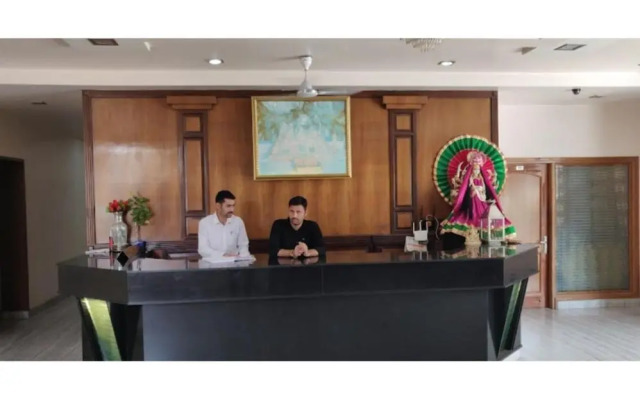 Vishal Hotel