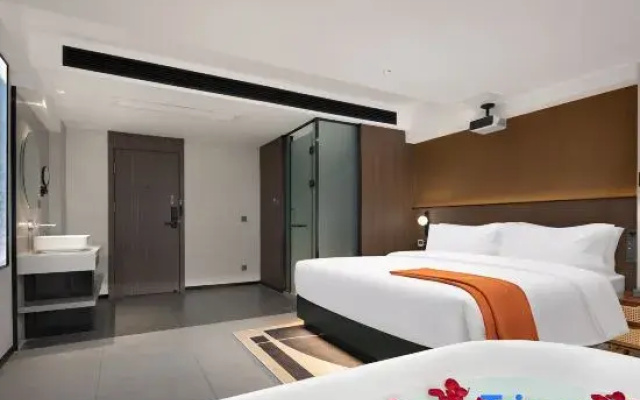 Changsha Jiuqi Xiaozhu Hotel (Wuyi Square IFS International Financial Center)