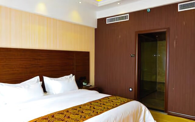Cloud Holiday Hotel
