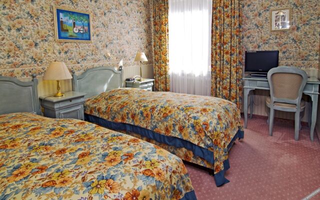 Wald-Hotel
