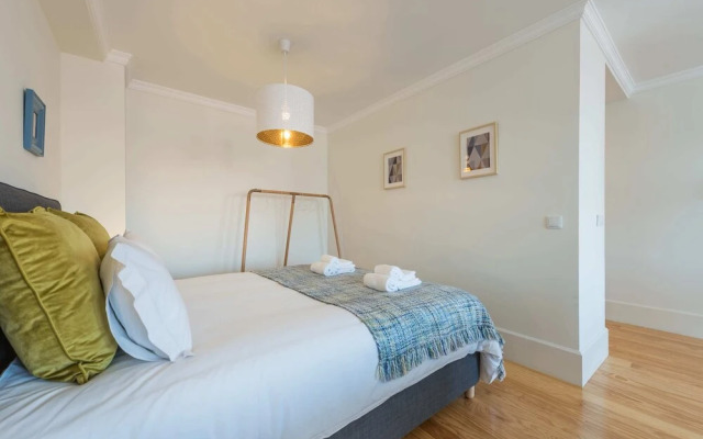 GuestReady - Starry Night Balcony