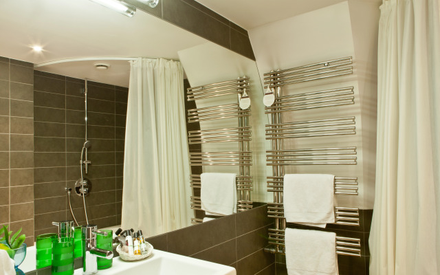 Great Polonia The Granary La Suite Hotel