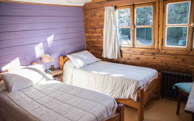 Hosteria Pajaro Azul