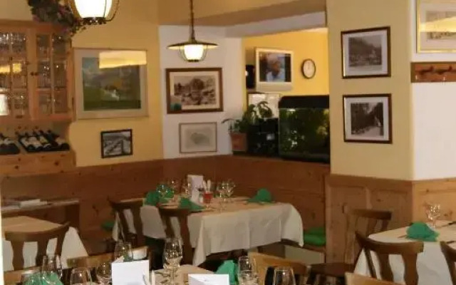 Albergo Piz Cam