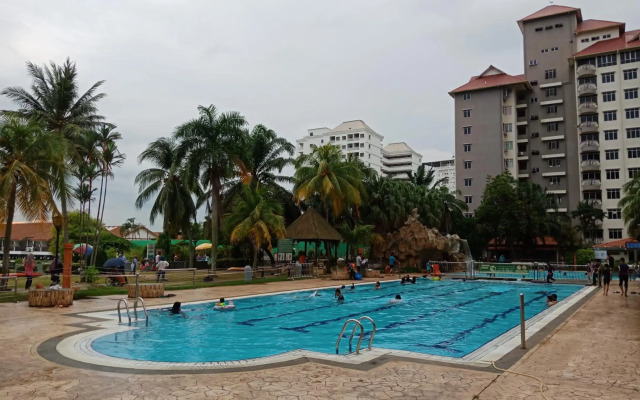 Glory Beach Resort