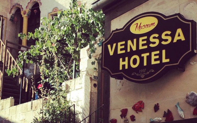 Venessa Hotel