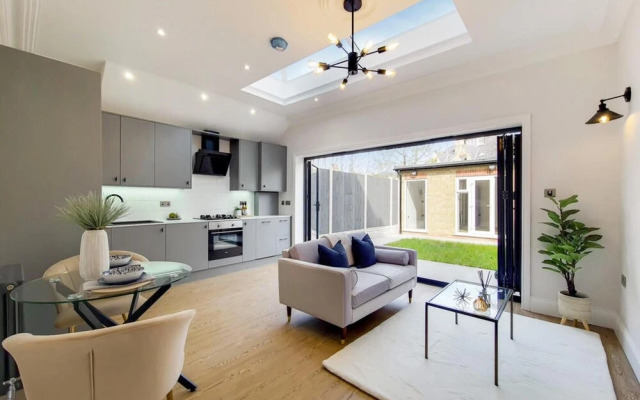 Brand New Luxury 2-bed Apartment in London