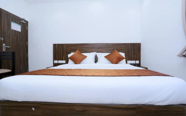 Rachana Hotels By OYO Rooms