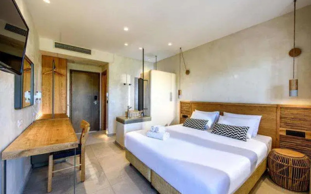 Stella Village Hotel & Bungalows