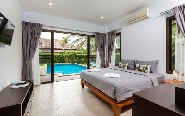 Karon Beach Pool Villa 2