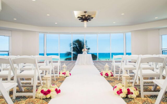 DoubleTree Resort & Spa by Hilton Ocean Point-N. Miami Beach