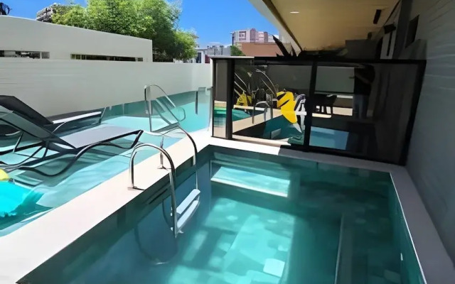 Studio Design 3 - Lions