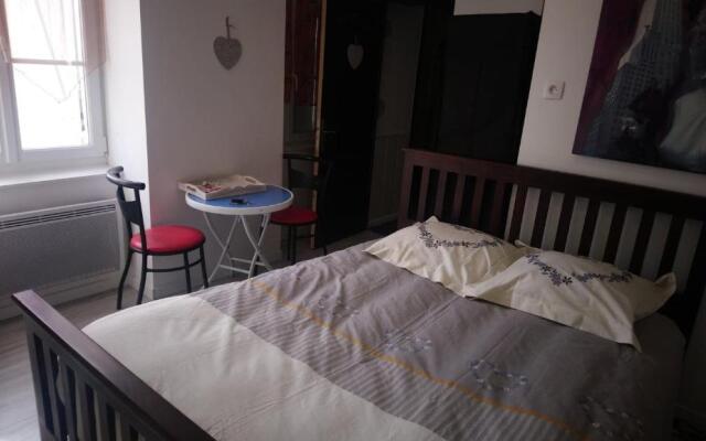 Chambre pour 2 personnes à Formigny