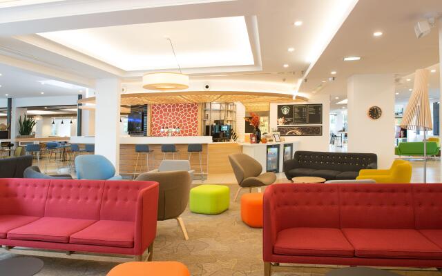 DoubleTree by Hilton Paris Bougival