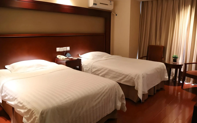 GreenTree Inn Beijing Lin Cui Road Business