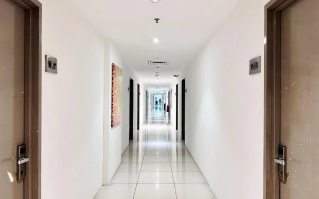 T+ Hotel Macallum