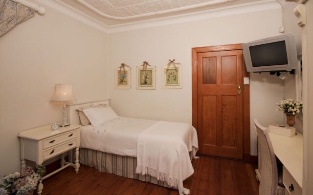 Shani Boutique Hotel