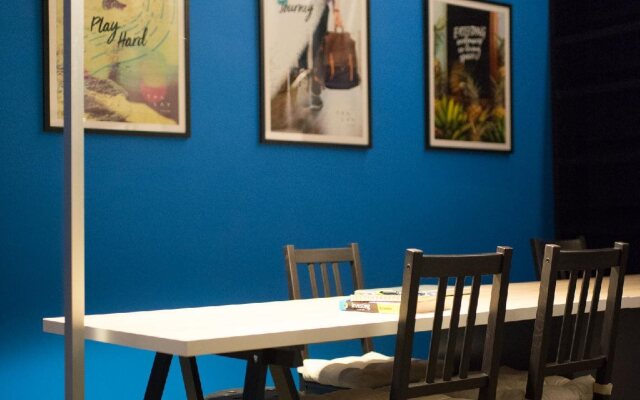 Thalay Cha-am by THA - Hostel