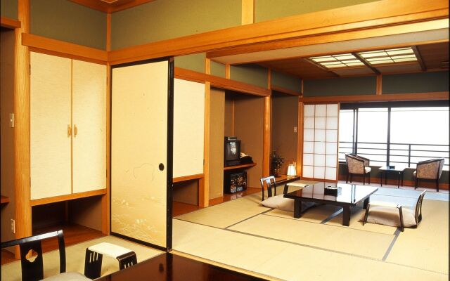 Shin-Kaikatei Izumi