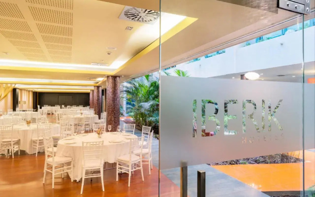 IBERIK Hotel Santo Domingo Plaza