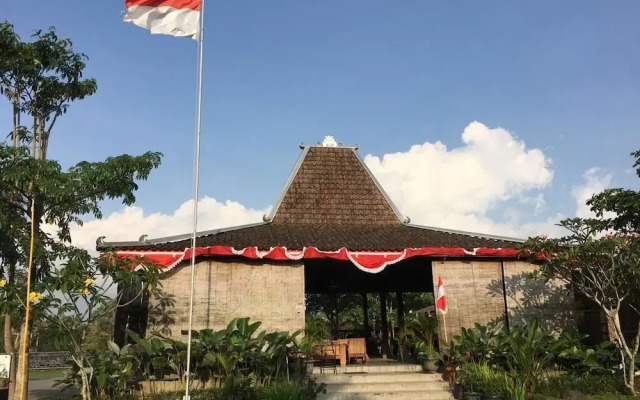 Balkondes Tuksongo