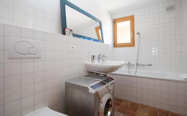Apartment Avouitzons 220