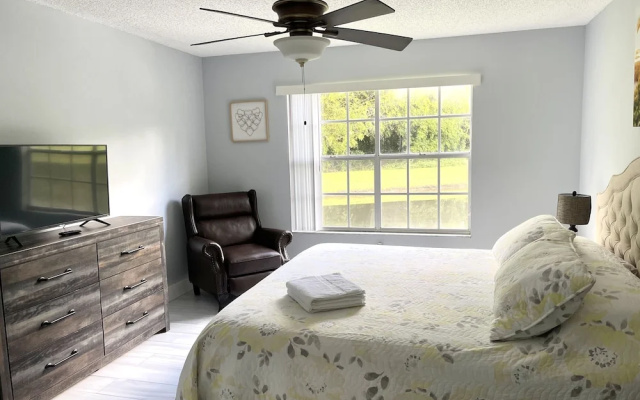 Beautiful Luxury Apartment - Close to Disney