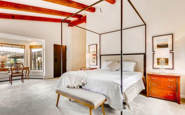 Mountain View Chalet