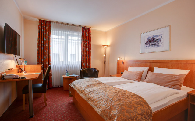 Premier Inn Passau Weisser Hase