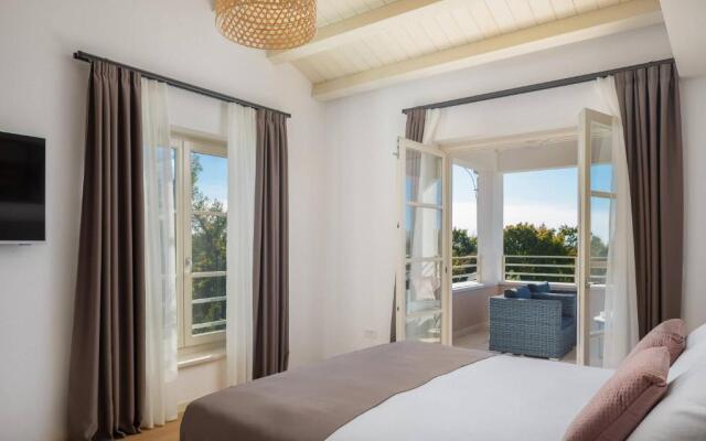 Villa Divine By ILC