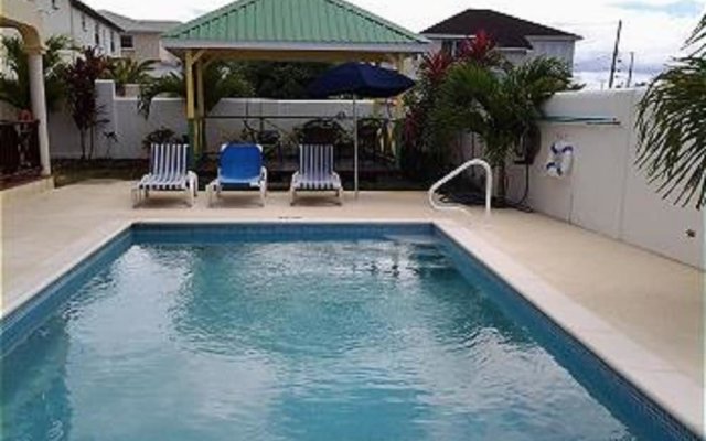 Barbados Sungold House Hibiscus - Three Bedroom Home