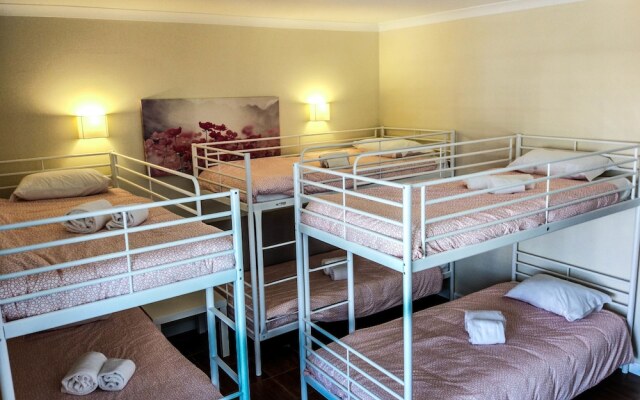 Albufeira Lounge Guesthouse Hostel