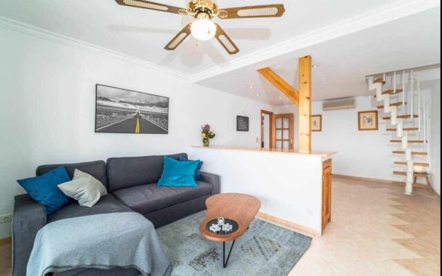 Azahara 1 3A Casa Concha great location and nice view located in the popular Aloha