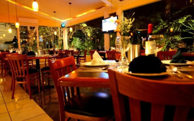 Hotel Real Home