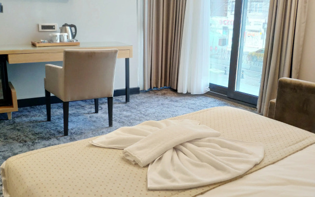 Triada Hotel Karakoy