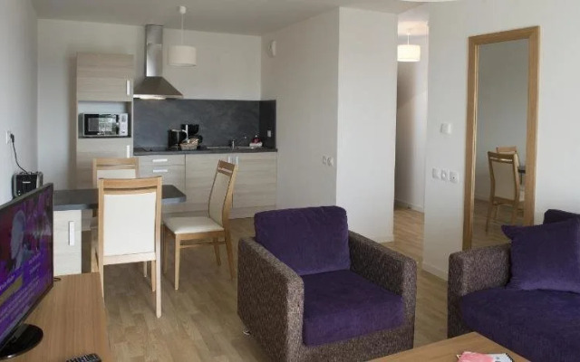 Résidence Services Seniors Domitys - Le Parc Balsan