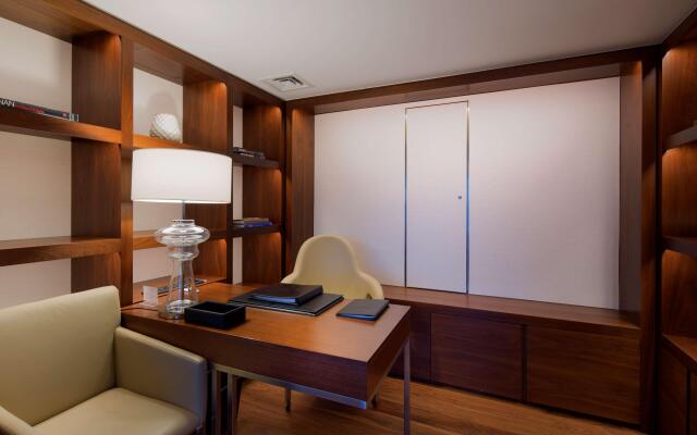 Conrad Istanbul Bosphorus