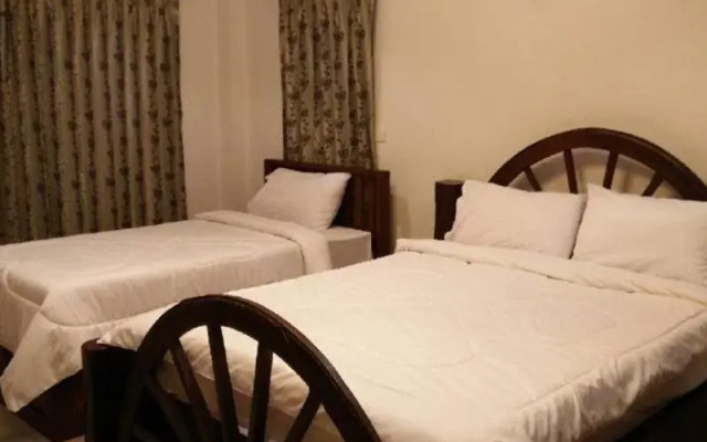 Tong Hotel