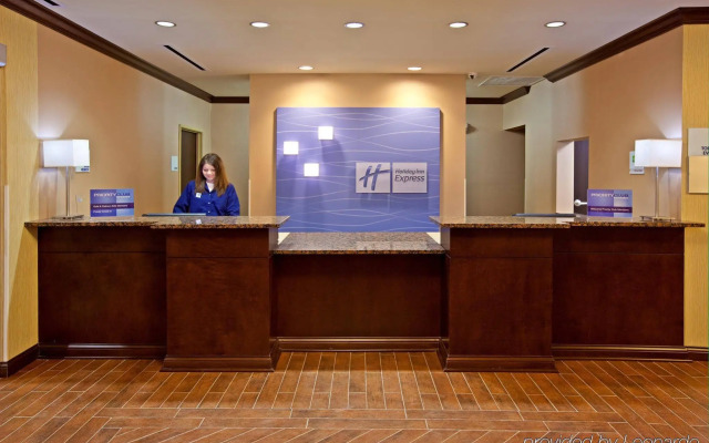 Holiday Inn Express Hotel & Suites Richwood-Cincinnati South by IHG