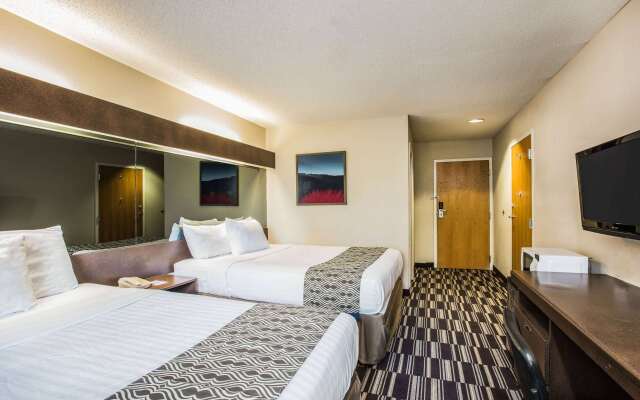 Microtel Inn by Wyndham Chattanooga Hamilton Place