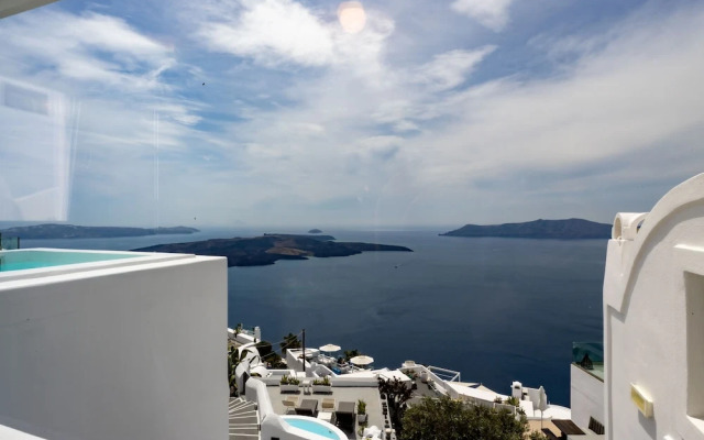 Santorini View Studios-Adults Only