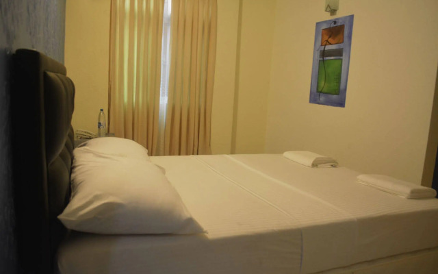 Saasha City Hotel