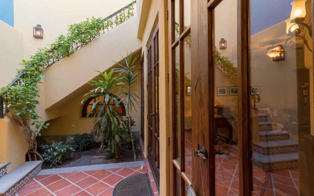 Casa Del Sol by Casago