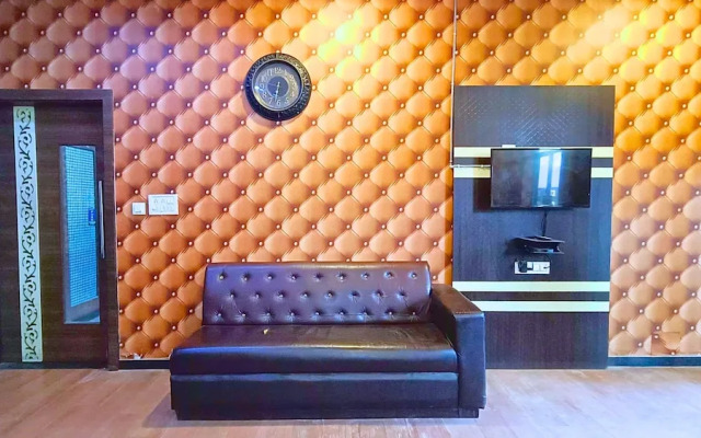 Maharana Palace by Asapian Hotels