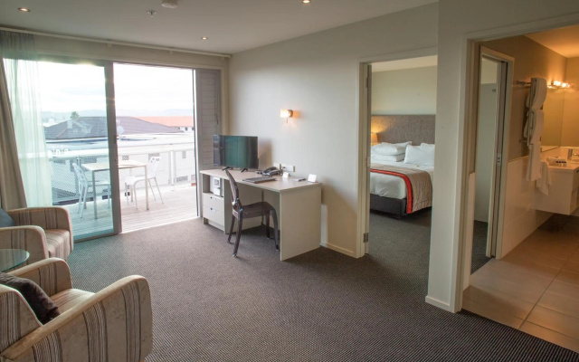 The Crown Hotel Napier – Guest Rooms – Napier