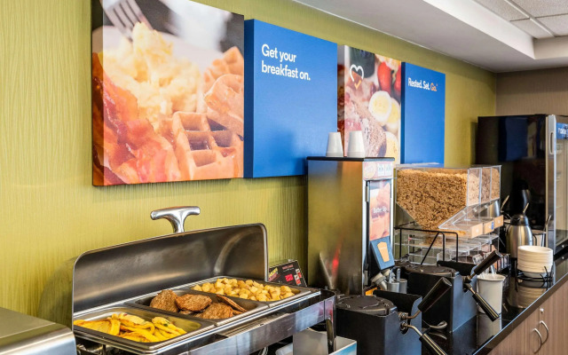 Comfort Inn South
