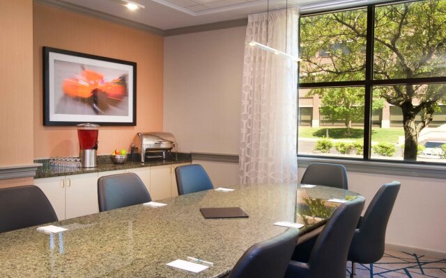 Embassy Suites by Hilton Detroit Livonia Novi