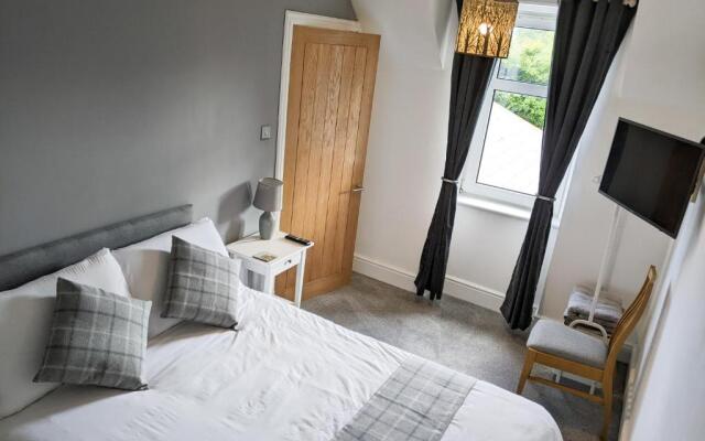 Lochaline Hotel