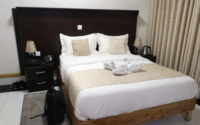 Grand Tenacity Hotel Kitale